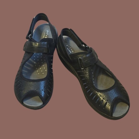 Clarks Privo Black Open Toed Wedge Sandle sz 9M NEW - Picture 1 of 8